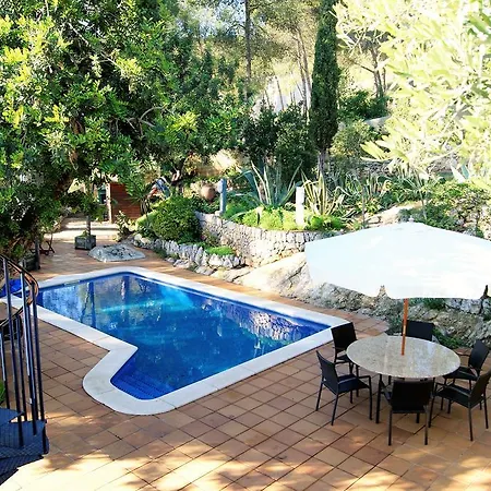 Places4stay Figuera Villa