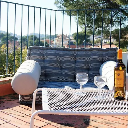 Places4stay Figuera Villa *